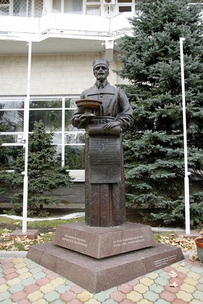 Памятник В. А. Будзинскому
