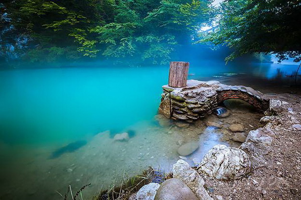 достопримечательности Абхазии 2017 голубое озеро