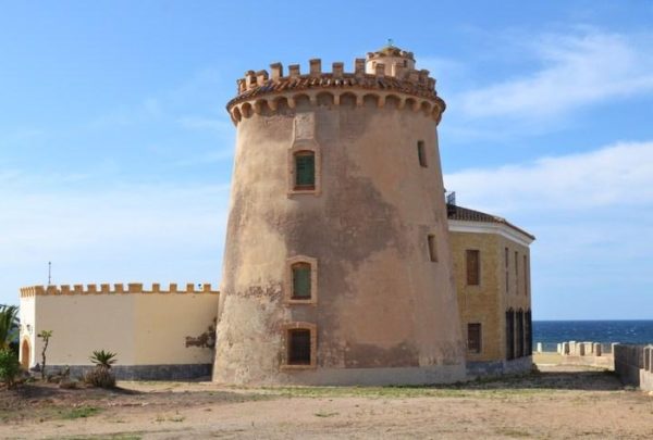 Сторожевая башня Пилар-де-ла-Орадада