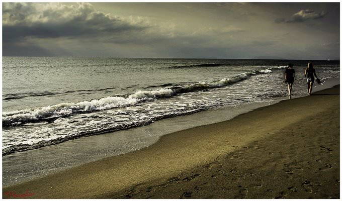 Passeggiando sulla spiaggia