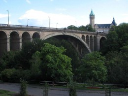 Мост Адольфа. Округ Люксембург → Архитектура