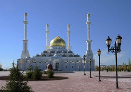 Мечеть "Нур-Астана". Астана → Архитектура