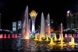 Поющий фонтан Астаны. Астана → Архитектура