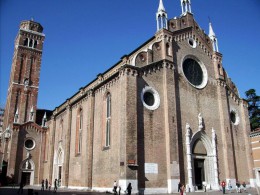 Собор Санта-Мария Глориоза деи Фрари. Венеция → Архитектура