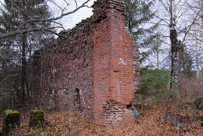 Руины Коноваловского завода