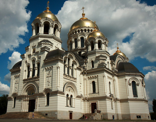 Патриарший Вознесенский кафедральный войсковой казачий собор и площадь Ермака