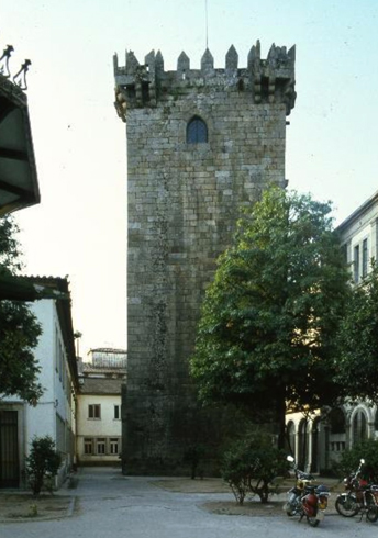 Башня Торри-ди-Менажен
