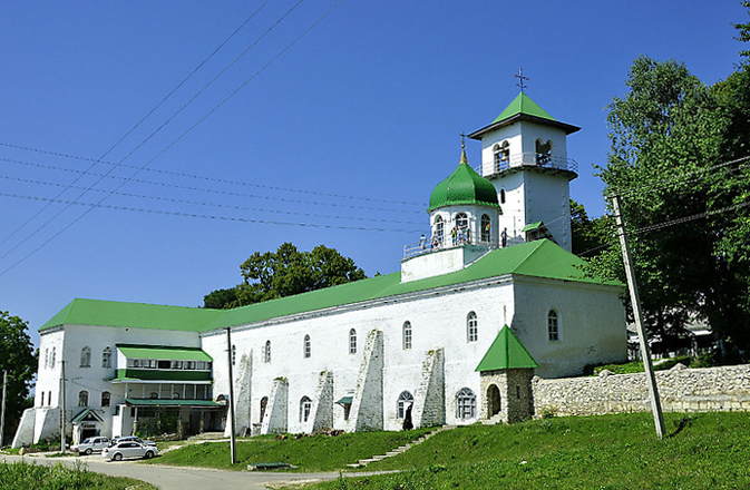 Свято-Михайловский монастырь