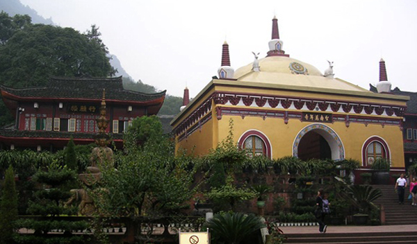 Монастырь Вань Нянь