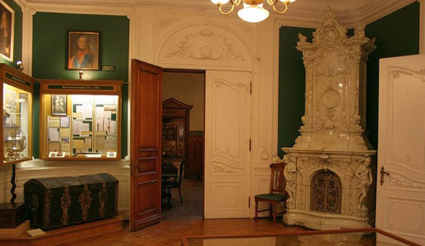 Внутри музея истории и искусства