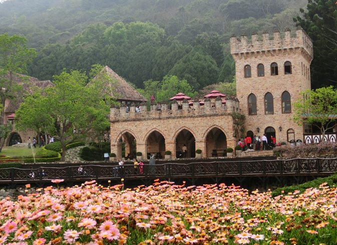Парк XinShe Castle