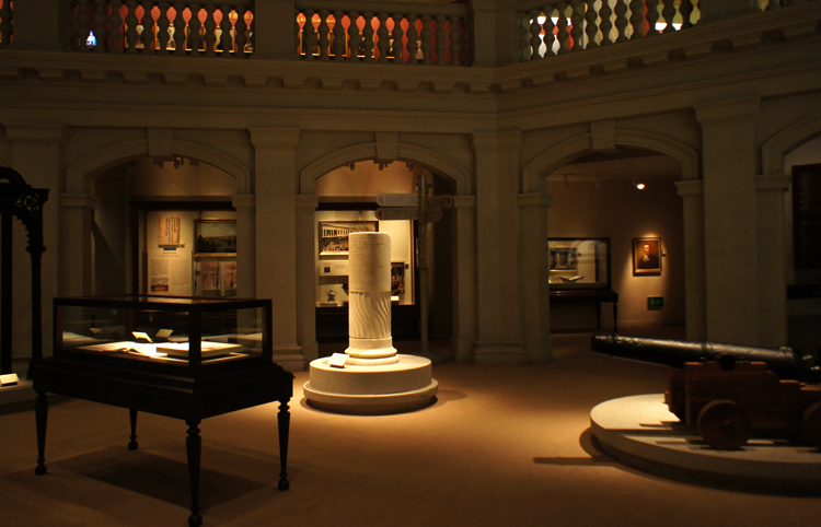 Внутри исторического музея