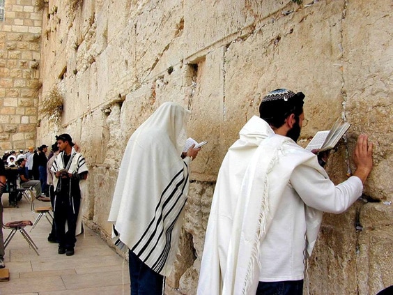 Иерусалимская Стена Плача вблизи