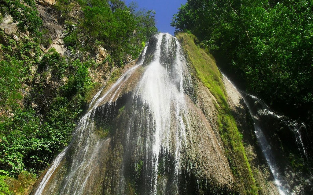  Водопад Кола де Кабалло 
