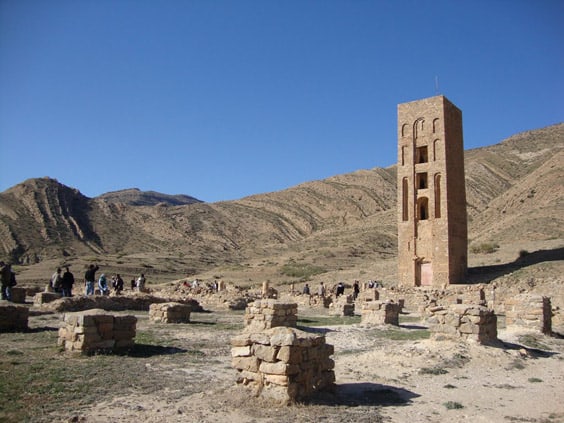 Древний город Кала-Бени Хаммад