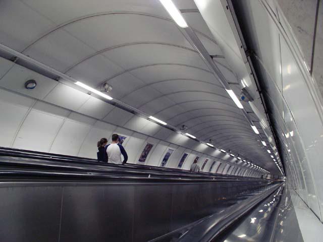 прага станции метро 