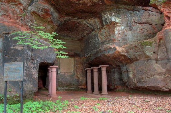 Языческий храм Мирты в Саарбрюкене