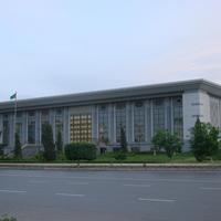 Национальный музей туркменского ковра