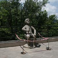 Скульптура «Тамада»