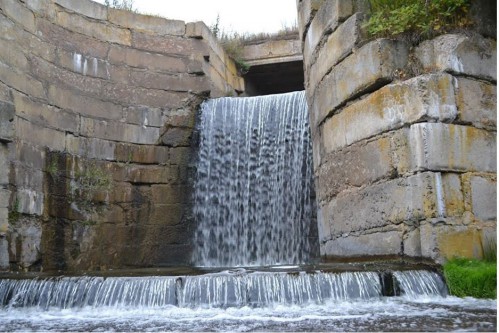 Курский водопад – излюбленное место отдыха туристов