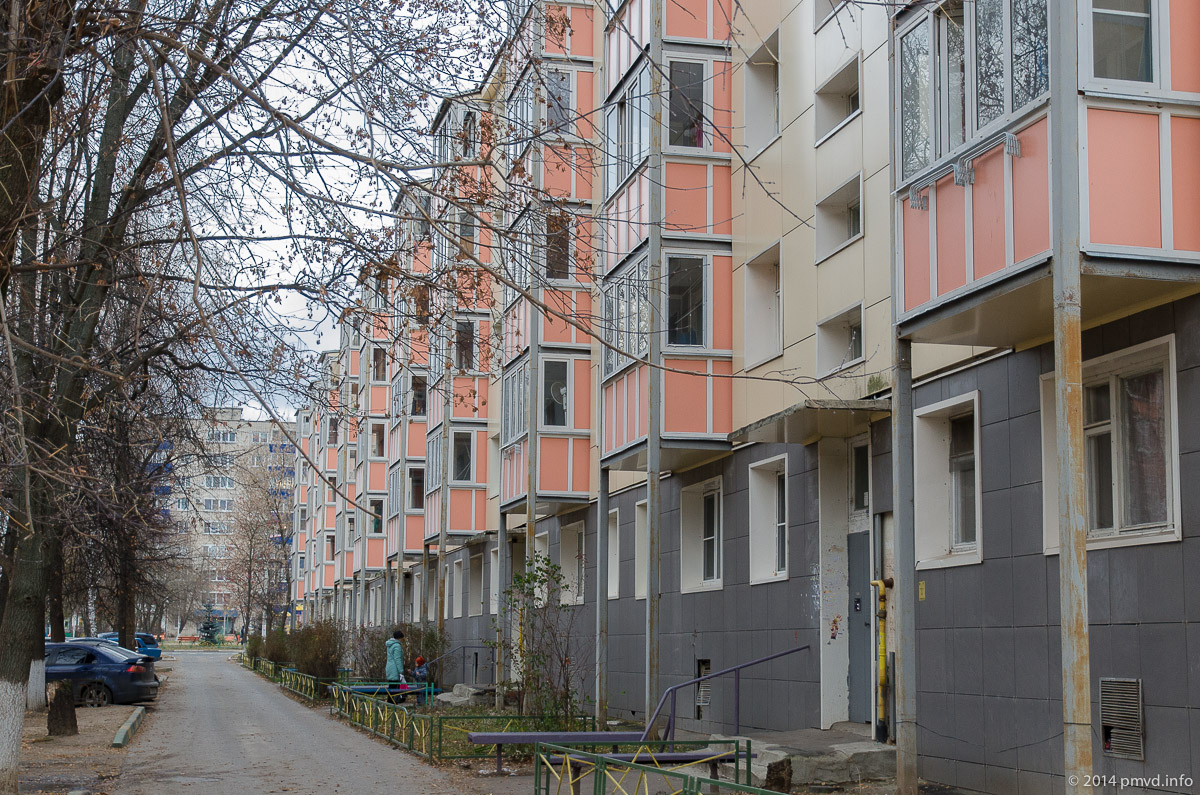 Обновленные пятиэтажки в городе Чехов