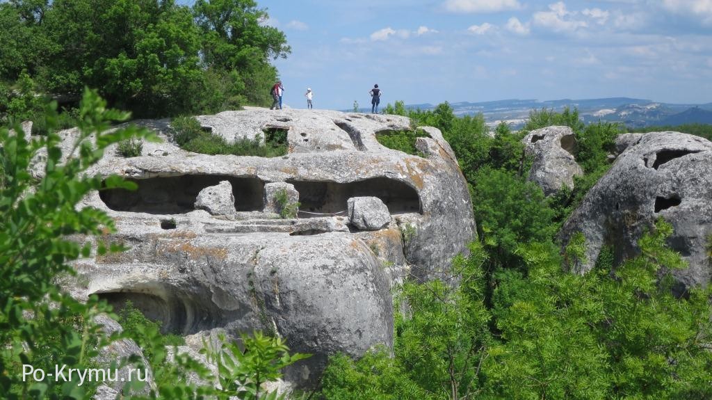 Необычный Крым туристам - поход в Эски-Кермен