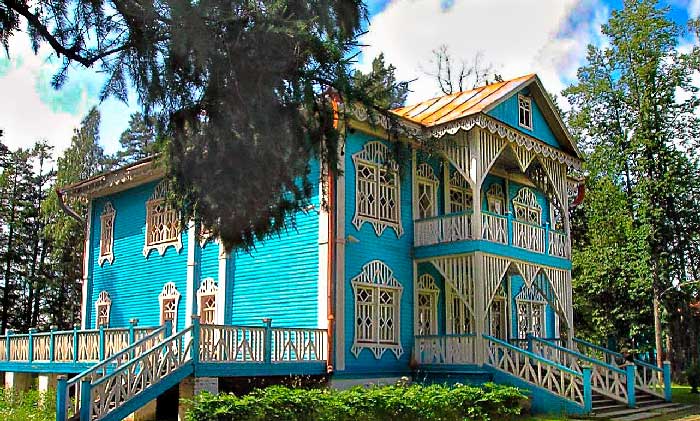 Дом-музей Островского в Щелыково Костромской области