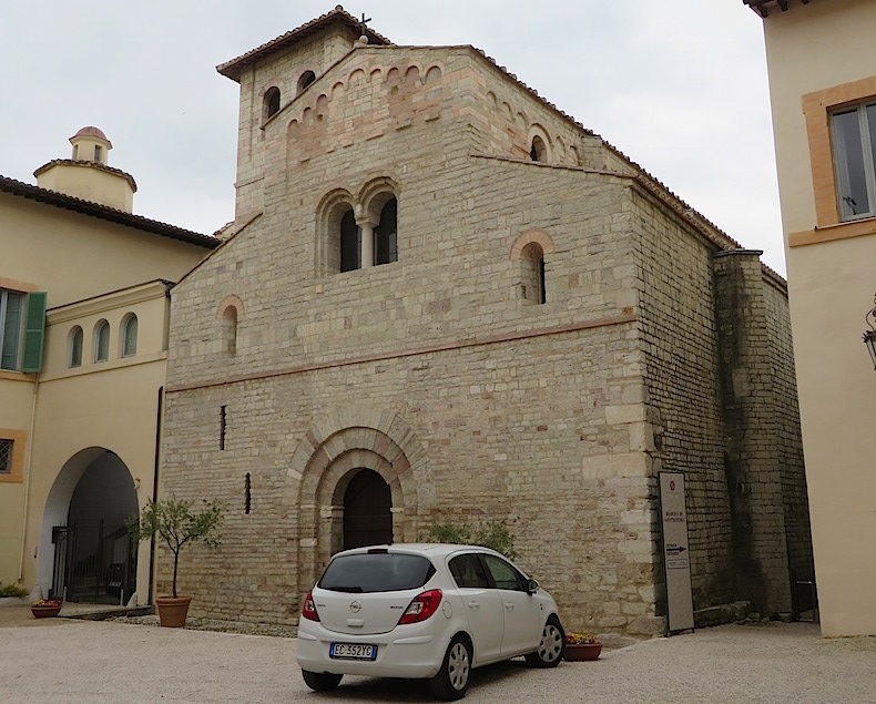 БАЗИЛИКА СВ. ЕВФИМИИ (BASILICA SANT’EUFEMIA)