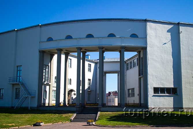 здание музея в Выборге