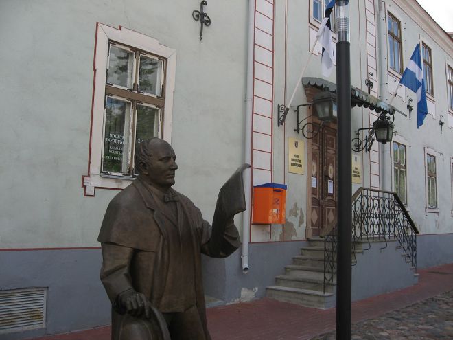Памятник Йохану Вольдемару Яннсену