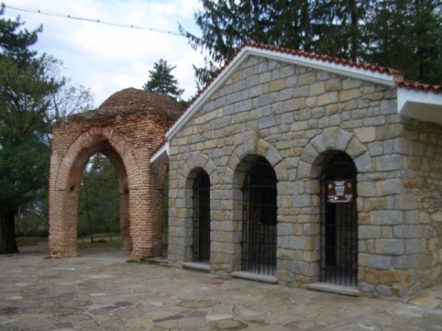 Фракийская гробница, Болгария