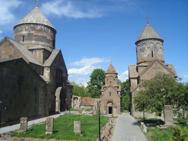 Монастырский ансамбль в Цахкадзоре, Армения