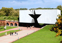 Главный вход мемориального комплекса "Брестская крепость-герой"