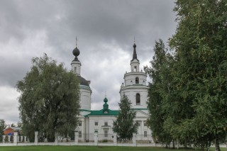 Успенская церковь в Большом Болдино. Фото