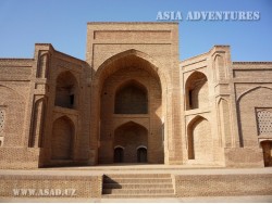 Мемориально-культовый комплекс Султан Саодат