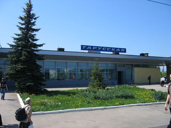Здание вокзала на станции Тарусская