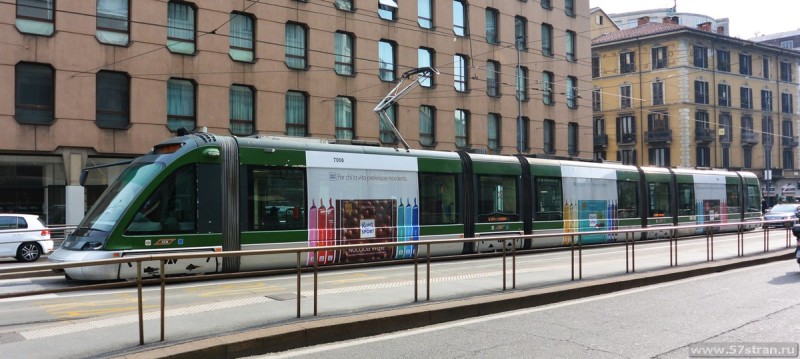 Современный Миланский трамвай