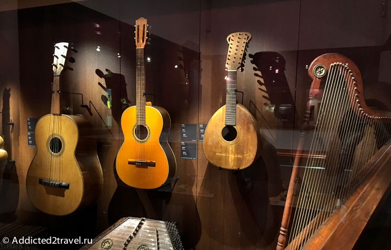музей музыкальных инструментов в Брюсселе