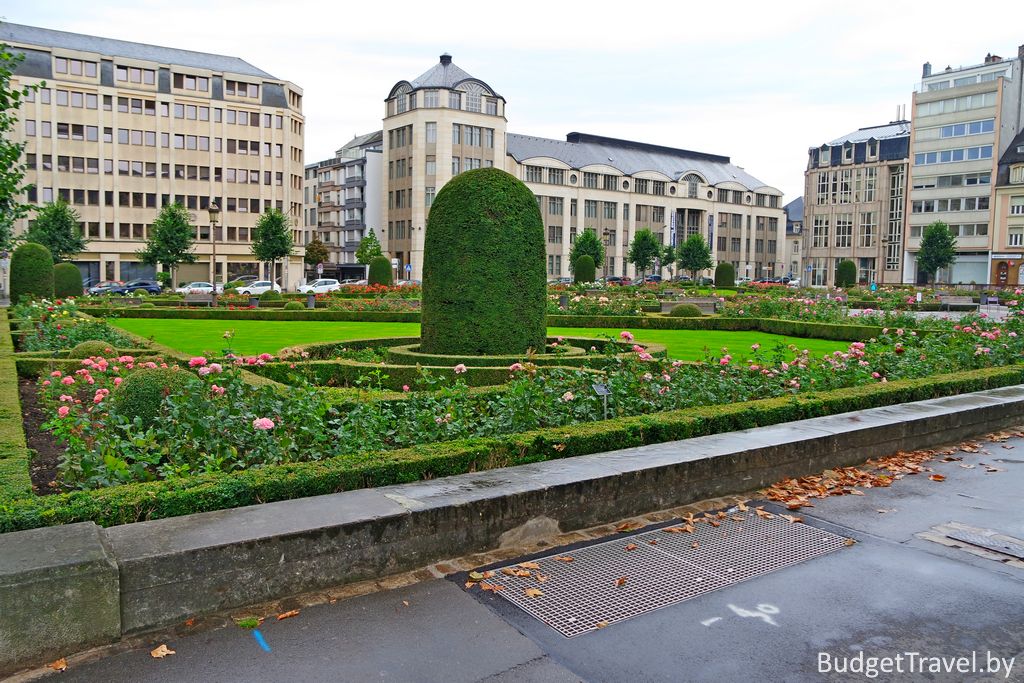 Площадь Мучеников - Place des Martyrs