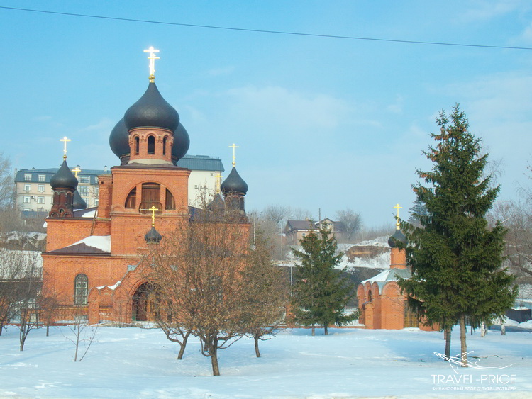 церковь с черными куполами Казань