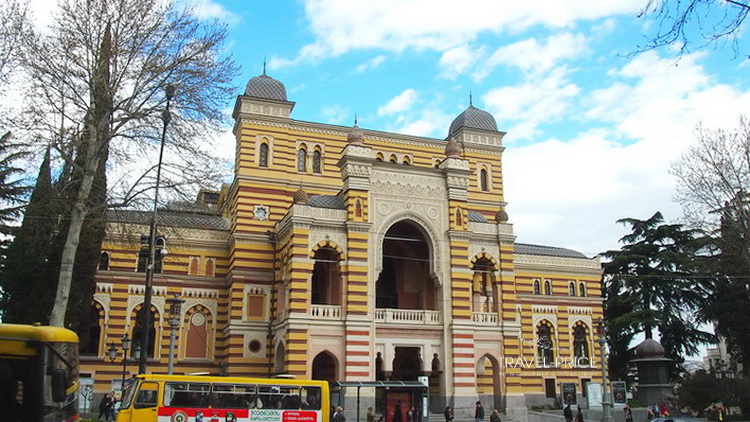 Театр оперы Тбилиси