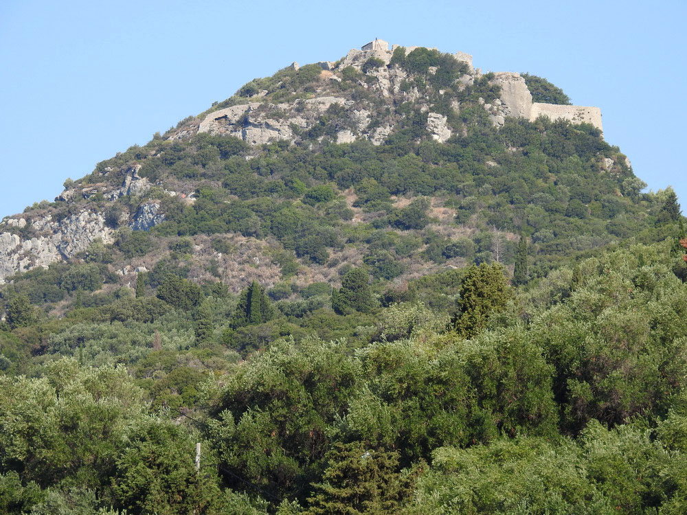 Монастырь в Палеокастрице (Корфу)