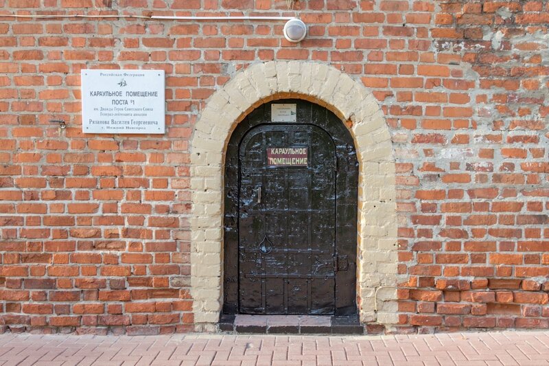 Дверь в караульное помещение, Нижегородский кремль