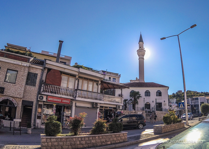 Ульцинь - самый мусульманский город Черногории
