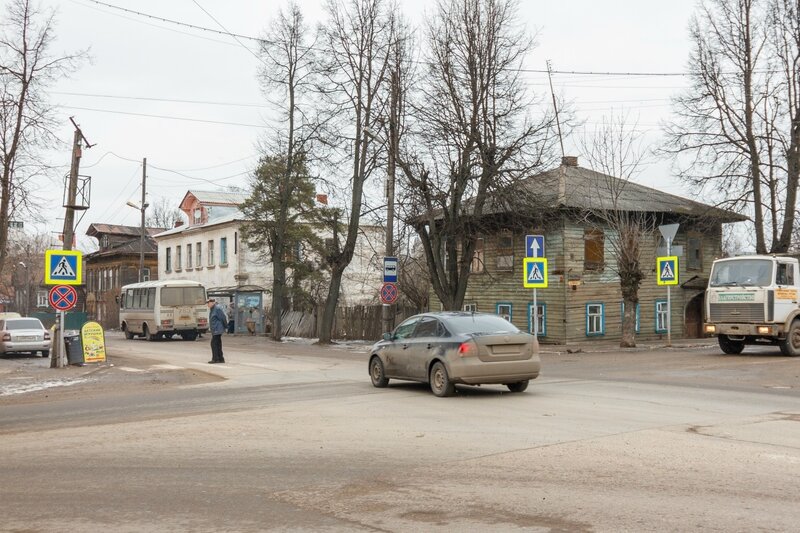 Улица Ленина после пересечения с ул. Кирова, Кимры