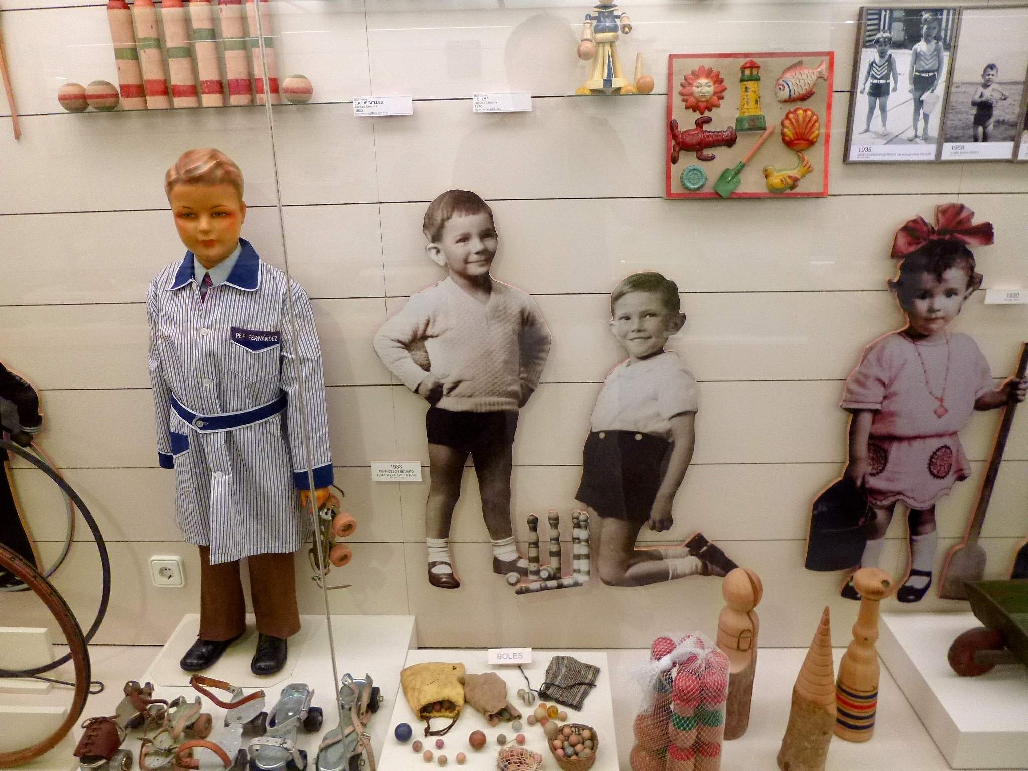 Экспонаты Музея игрушек Каталонии