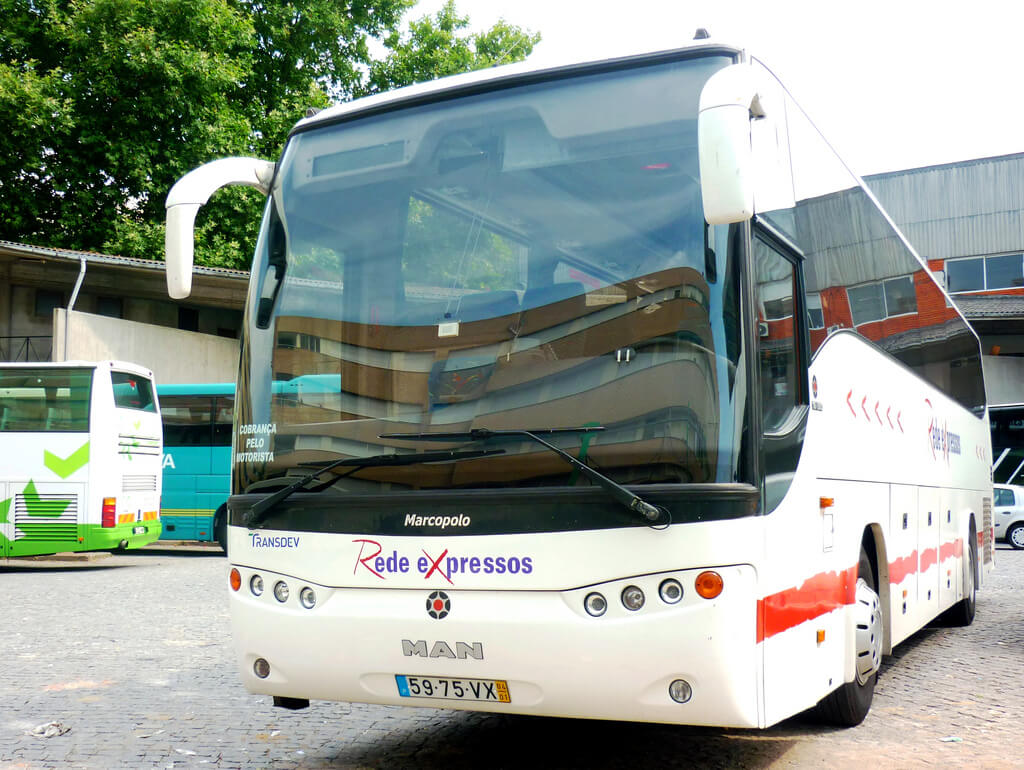 Автобус перевозчика Rede Expressos