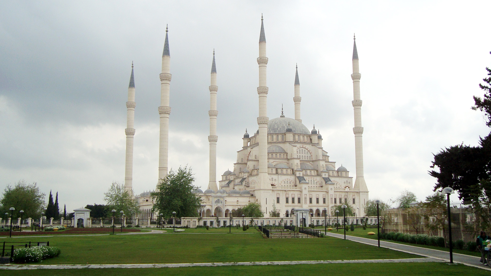 Мечеть Adana Merkez Camii