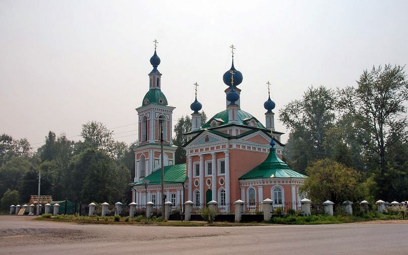 Церковь Дмитрия царевича «на поле»