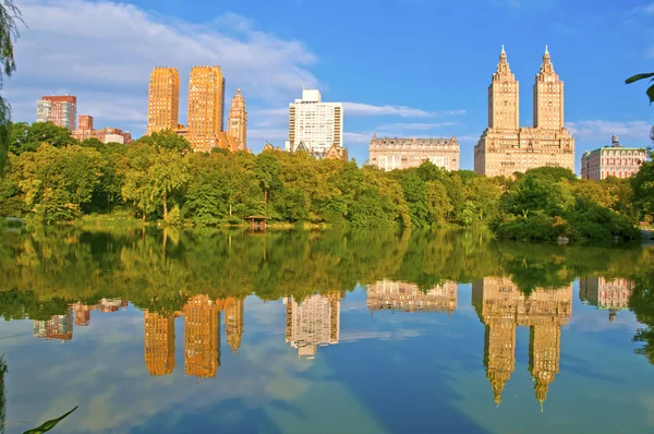 Верхняя западная сторона и город небоскребов, Центральный парк, Манхэттен Нью-Йорк — стоковое фото